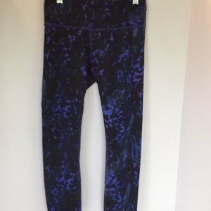 Lululemon capris leggings